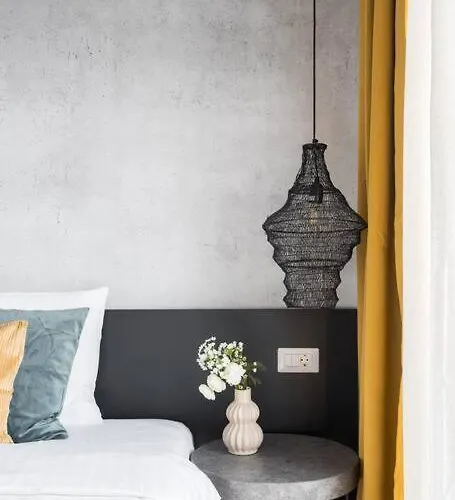 Apartament Superb Views 2br Flat + Balcony *