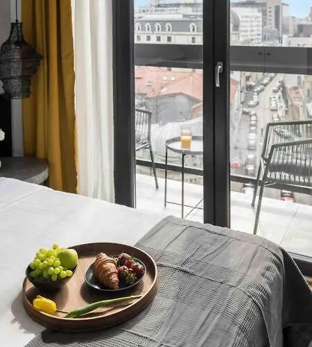 Superb Views 2br Flat + Balcony Апартаменты *