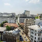 Apartman Superb Views 2br Flat + Balcony