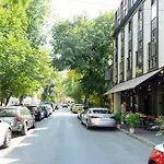 Superb Views 2br Flat + Balcony