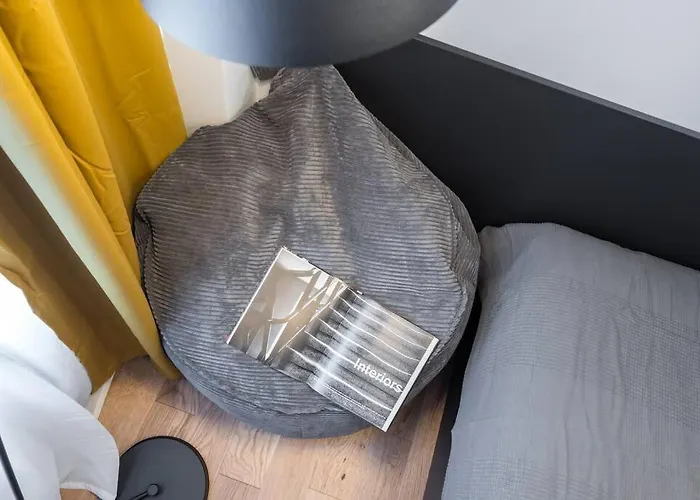 Superb Views 2br Flat + Balcony Apartamento *